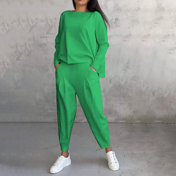 CELIA - SWEATSHIRT AND STRAIGHT JOGGER SET